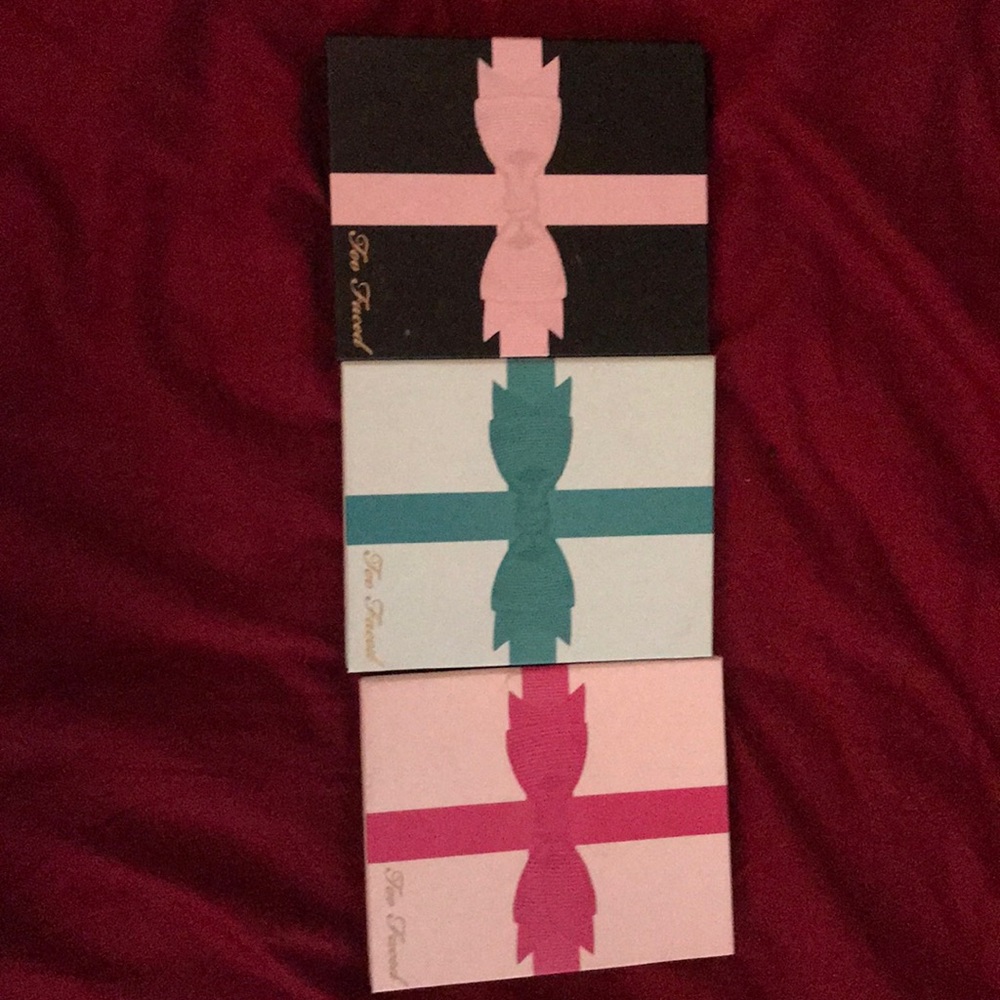 Too faced eye shadow